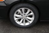 Used 2022 Chevrolet Malibu LT image 2