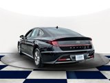 Certified 2022 Hyundai Sonata SE image 3