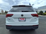 Certified 2022 Volkswagen Tiguan SE image 5