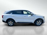 Certified 2022 Kia Sorento LX image 4