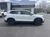 Used 2022 Volkswagen Taos S image 2