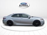 Used 2022 Toyota Camry XSE image 3