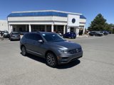 Used 2020 Volkswagen Tiguan SE image 2