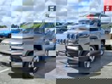 Used 2023 Jeep Compass Sport image 3
