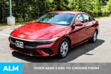 Used 2024 Hyundai Elantra SE image 3