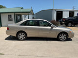 Used 2004 Toyota Avalon XL image 2