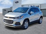 Used 2021 Chevrolet Trax LT image 2