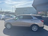 Used 2018 Chevrolet Equinox LT image 2