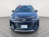Used 2022 Chevrolet Trax LT w/ Driver Confidence Package image 2