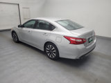 Used 2017 Nissan Altima 2.5 SL image 3