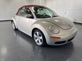 Used 2009 Volkswagen Beetle Blush image 2