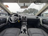Used 2015 Nissan Rogue S image 2