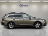 Used 2022 Subaru Outback Premium image 3