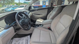 Used 2016 Hyundai Tucson Sport image 3
