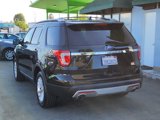 Used 2016 Ford Explorer XLT image 2