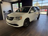 Used 2017 Dodge Grand Caravan SXT image 3