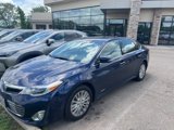 Used 2013 Toyota Avalon XLE Premium image 2