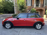 Used 2017 MINI Cooper 4-Door Hardtop image 6