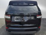 Used 2018 Land Rover Discovery SE image 4
