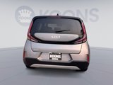 Used 2023 Kia Soul LX w/ LX Technology Package image 5