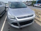 Used 2016 Ford Escape Titanium image 2