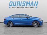 Used 2023 Volkswagen Jetta Sport image 2