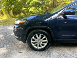 Used 2016 Jeep Cherokee Limited image 2