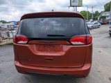 Used 2018 Chrysler Pacifica Touring-L Plus w/ S Appearance Package image 4