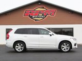 Used 2022 Volvo XC90 T6 Momentum image 3