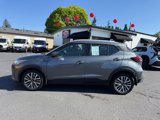 Used 2022 Nissan Kicks SV image 3