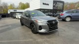 Used 2023 Nissan Kicks SR w/ SR Premium Package image 2