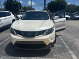 Used 2019 Nissan Rogue Sport SV image 2