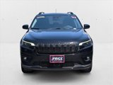 Used 2023 Jeep Cherokee Altitude Lux image 2