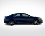 Used 2022 Toyota Camry SE image 4