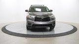 Used 2016 Toyota Highlander LE image 3