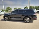 Used 2020 Lincoln Aviator Reserve w/ Elements Package Plus image 3