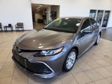 Used 2023 Toyota Camry LE image 2