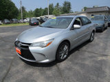 Used 2017 Toyota Camry SE image 2