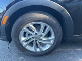 New 2025 Buick Envista Preferred w/ Convenience II Package image 2