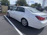 Used 2011 Toyota Avalon Limited image 2