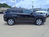 Used 2021 Jeep Compass Latitude w/ Convenience Group image 2