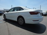 Certified 2021 Volkswagen Jetta SE w/ SE Cold Weather Package image 5