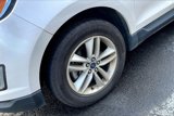 Used 2017 Ford Edge SEL w/ Equipment Group 201A image 4