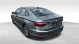 Used 2021 Volkswagen Jetta SEL image 3