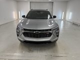 New 2025 Chevrolet Trax RS w/ Sunroof Package image 2