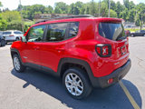 Certified 2018 Jeep Renegade Latitude w/ Popular Equipment Group image 5