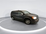 Used 2015 Chrysler Town & Country Limited Platinum image 2