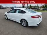 Used 2016 Ford Fusion SE image 3