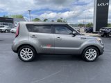 Used 2019 Kia Soul + image 4