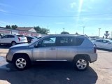 Used 2016 Jeep Compass Latitude image 4
